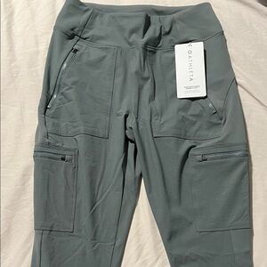Athleta Slate Cargo Leggings